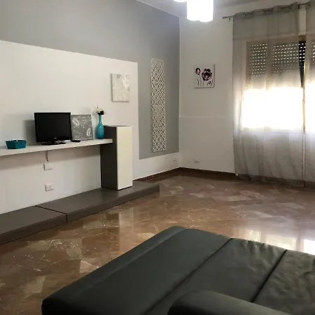 House Sweet House פיצולונגו